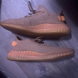 Yeezy Clay 350